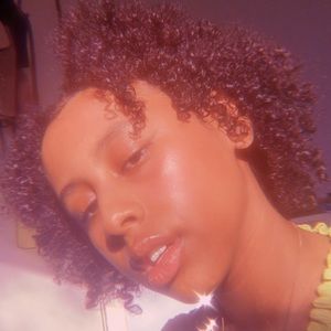 Meet your Posher, Samriy